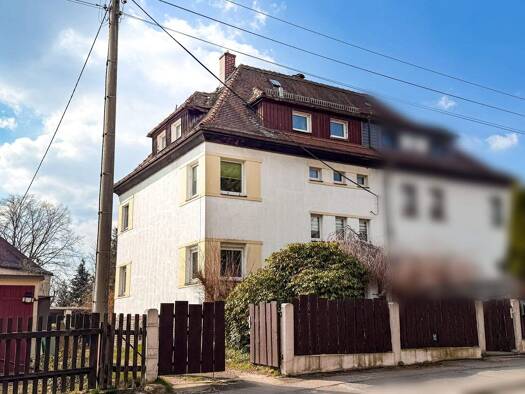 Doppelhaushälfte zum Kauf 135.000 € 7 Zimmer 128 m² 440 m² Grundstück Hohenstein-Ernstthal 09337