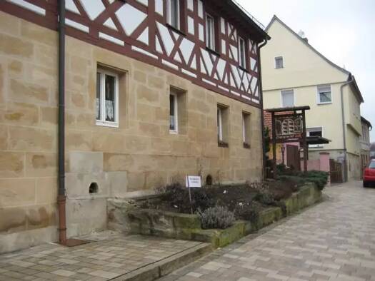 Stadthaus zum Kauf provisionsfrei 672.000 € 12 Zimmer 285 m² 315 m² Grundstück Schnaittach 91220