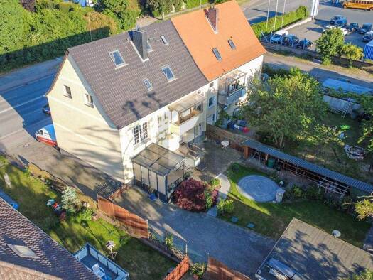 Mehrfamilienhaus zum Kauf 419.999 € 11 Zimmer 258 m² 639 m² Grundstück Kernstadt Süd Peine 31226