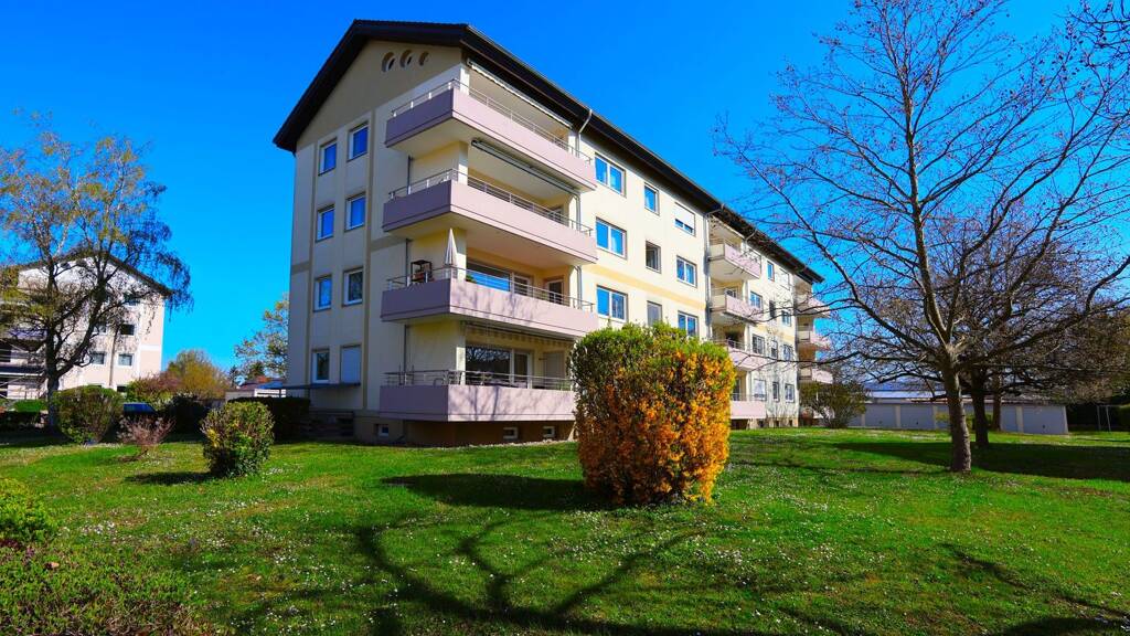 Wohnung zum Kauf 295.000 € 3,5 Zimmer 99,9 m² 3. Geschoss frei ab sofort Saint-Louis-Straße 6 Breisach Breisach am Rhein 79206
