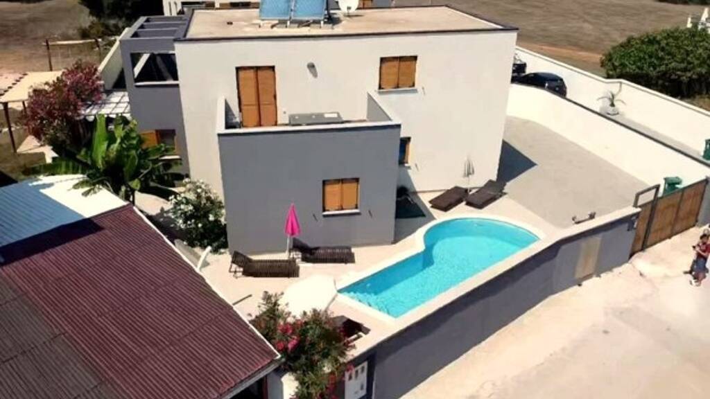 Einfamilienhaus zum Kauf 2.200.000 € 6 Zimmer 250 m² 900 m² Grundstück Fazana 52212