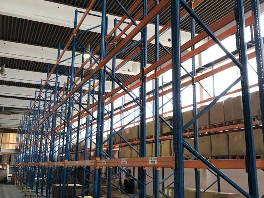 Lagerhalle zur Miete provisionsfrei 1.300 m² Lagerfläche teilbar von 300 m² bis 1.300 m² Leichendorf Zirndorf 90513
