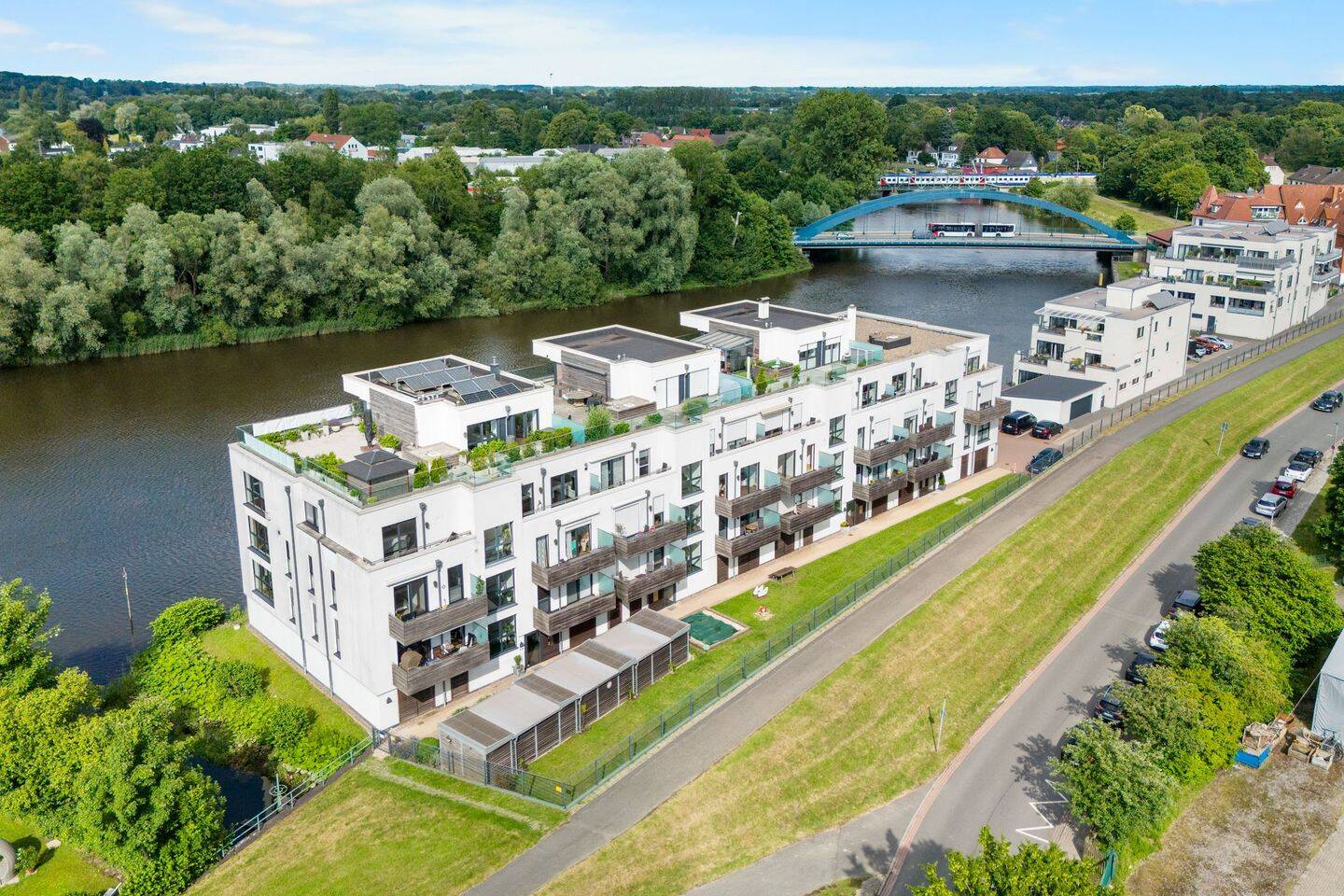 Property thumbnail 17