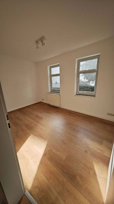 Wohnung zur Miete 650 € 3 Zimmer 76 m² frei ab sofort Arnstadt Arnstadt 99310