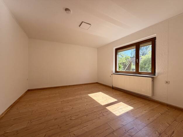 Wohnung zur Miete 625 € 3 Zimmer 96,1 m² EG Wildenheid Neustadt b.Coburg 96465