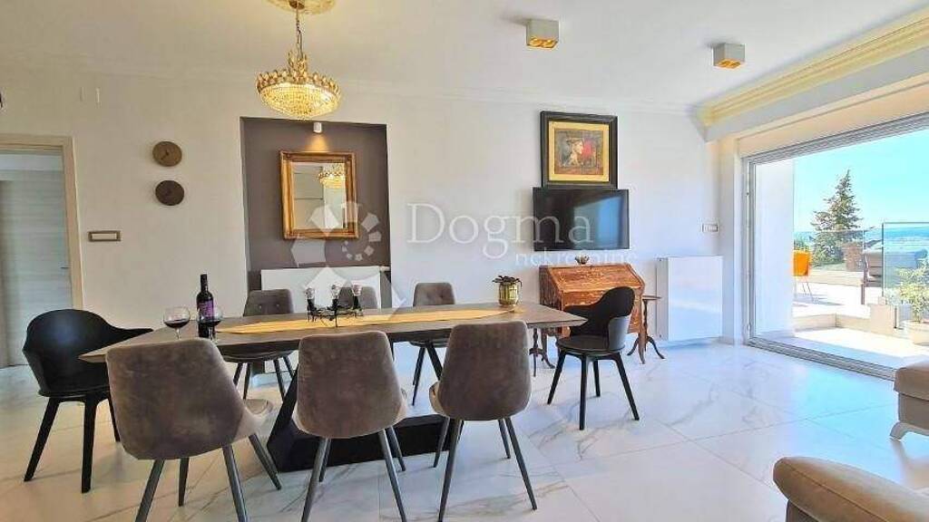 Wohnung zur Miete 3.000 € 4 Zimmer 140 m² 1. Geschoss Centar