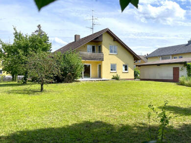 Einfamilienhaus zum Kauf 590.000 € 7 Zimmer 162,6 m² 1.260 m² Grundstück Hügelheim Müllheim 79379