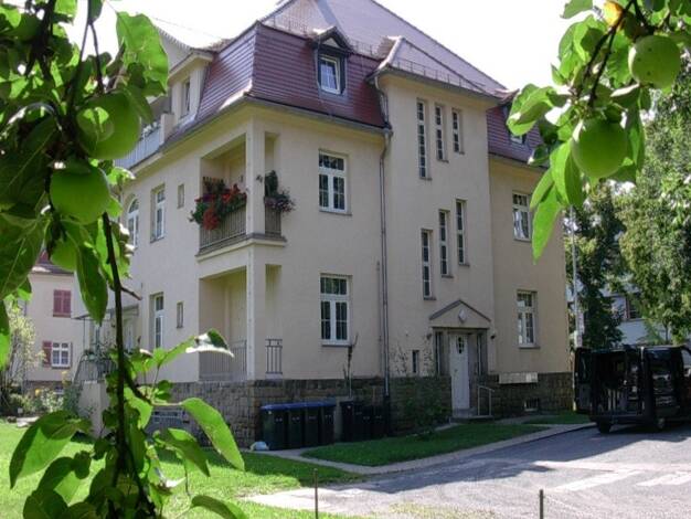 Wohnung zur Miete 950 € 3 Zimmer 111 m² 2. Geschoss frei ab 01.11.2025 Rottwerndorfer Straße Pirna 01796