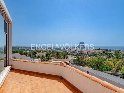 Haus zum Kauf 1.100.000 € 480 m² 2.210 m² Grundstück Calpe (Calp) 03710