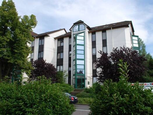 Wohnung zur Miete 750 € 2 Zimmer 76,8 m² 3. Geschoss frei ab 01.11.2026 Opladener Straße 108 Monheim Monheim am Rhein 40789