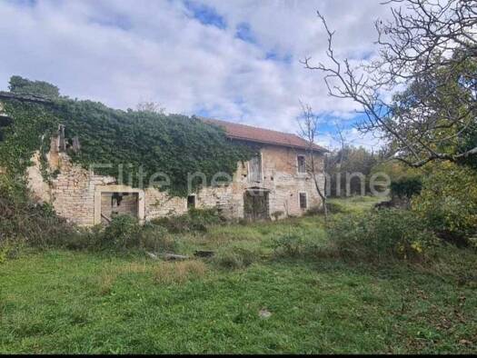 Haus zum Kauf 180.000 € 160 m² Oprtalj