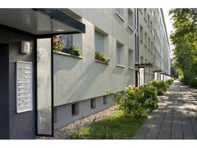 Wohnung zur Miete 353 € 2 Zimmer 50,9 m² 5. Geschoss frei ab sofort Schieloer Straße 7 Westliche Neustadt Halle (Saale) 06124