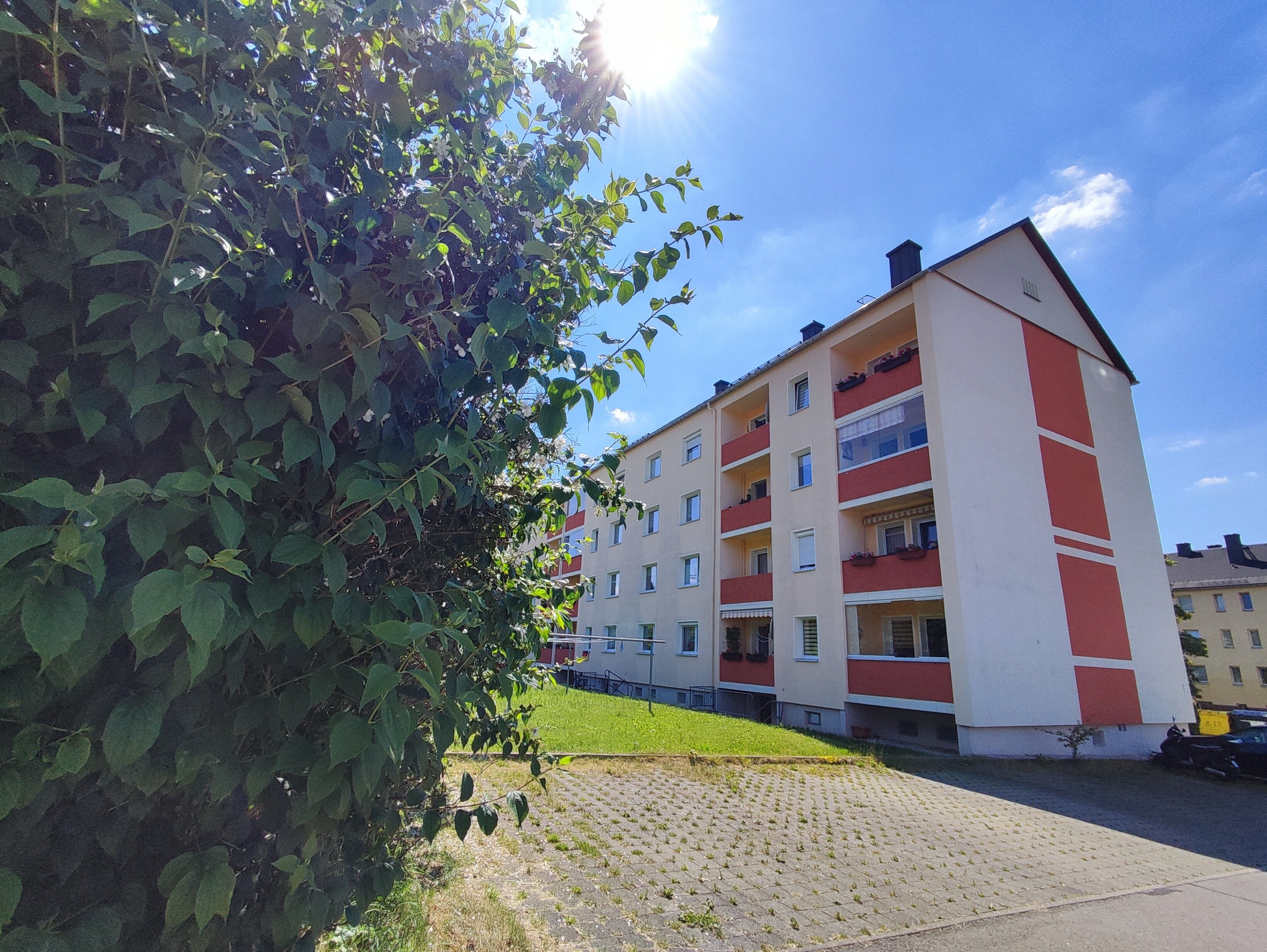 Wohnung zum Kauf 59.000 € 3 Zimmer 90 m²<br/>Wohnfläche 4.<br/>Geschoss ab sofort<br/>Verfügbarkeit Sehmatal-Sehma Sehmatal 09465