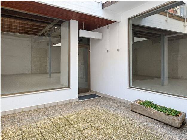 Laden zur Miete 795 € 100 m² Verkaufsfläche Straubing Straubing 94315