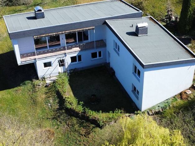 Einfamilienhaus zum Kauf 249.000 € 7 Zimmer 238,3 m² 1.520 m² Grundstück Niedenstein Niedenstein 34305
