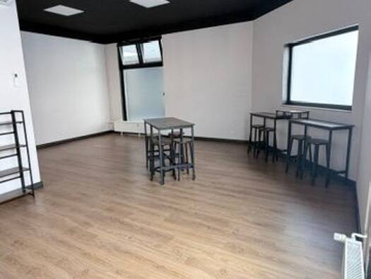 Bürofläche zur Miete 383 € 1 Zimmer 51 m² Bürofläche Grünewaldring 1 Hoyerswerda Hoyerswerda 02977