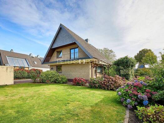 Einfamilienhaus zum Kauf 389.000 € 5 Zimmer 150 m² 718 m² Grundstück Einfeld Neumünster 24536