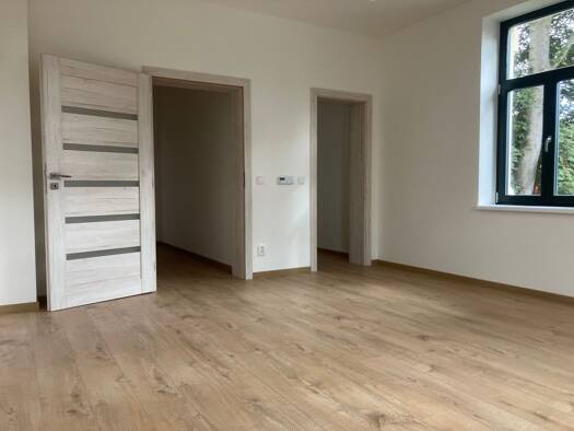 Wohnung zur Miete - Erstbezug 260 € 1 Zimmer 34,2 m² 1. Geschoss frei ab 01.12.2026 Äußere Weberstraße 68 Zittau Zittau 02763