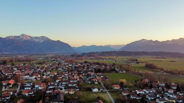 Reihenendhaus zum Kauf 869.000 € 4 Zimmer 110 m² 265 m² Grundstück Feldwies Übersee 83236