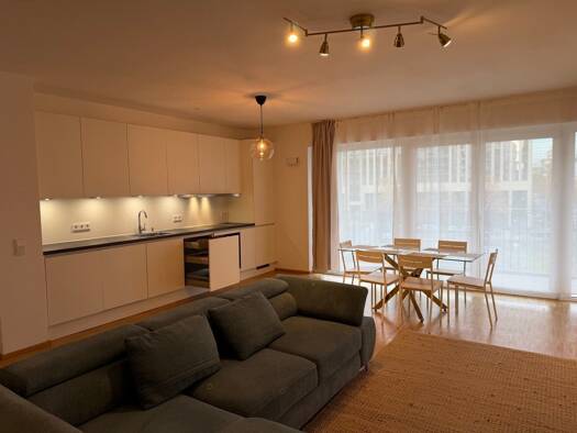 Wohnung zur Miete 2.900 € 4 Zimmer 110 m² Geschoss 2/7 frei ab 01.11.2026 Bahnhofsviertel Frankfurt am Main 60329