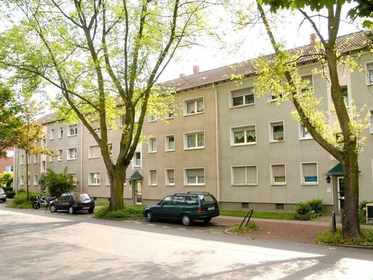 Wohnung zur Miete 409 € 2 Zimmer 41 m² 2. Geschoss Angerhauser Straße 42 Huckingen Duisburg 47259