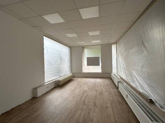 Laden zur Miete 739 € 106 m² Verkaufsfläche Pontivystraße 13 Wesseling Wesseling 50389