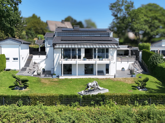Einfamilienhaus zum Kauf 1.700.000 € 7 Zimmer 306 m² 917 m² Grundstück Langscheid Sundern 59846