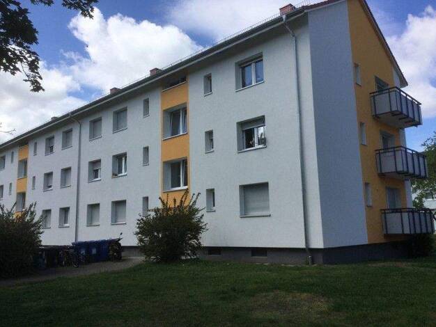 Wohnung zur Miete 684 € 2 Zimmer 61,9 m² 2. Geschoss frei ab 14.03.2026 Unterwerkstr. 18 Haltingen Weil am Rhein 79576
