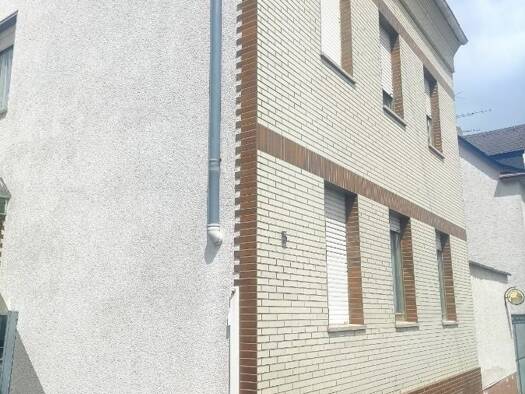 Mehrfamilienhaus zum Kauf 390.000 € 11 Zimmer 300 m² 345 m² Grundstück Kettig 56220