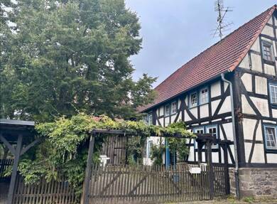 Einfamilienhaus zum Kauf provisionsfrei 180.000 € 5 Zimmer 200 m² 505 m² Grundstück Weitershain Grünberg 35305