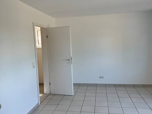 Wohnung zur Miete 430 € 2 Zimmer 53 m² UG frei ab sofort Edelsfeld Edelsfeld 92265
