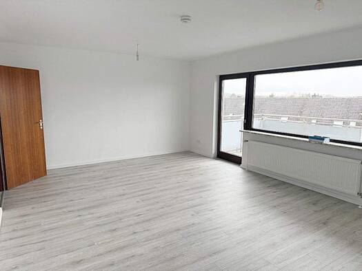 Wohnung zur Miete 1.180 € 4 Zimmer 100,5 m² 2. Geschoss Langenselbold 63505