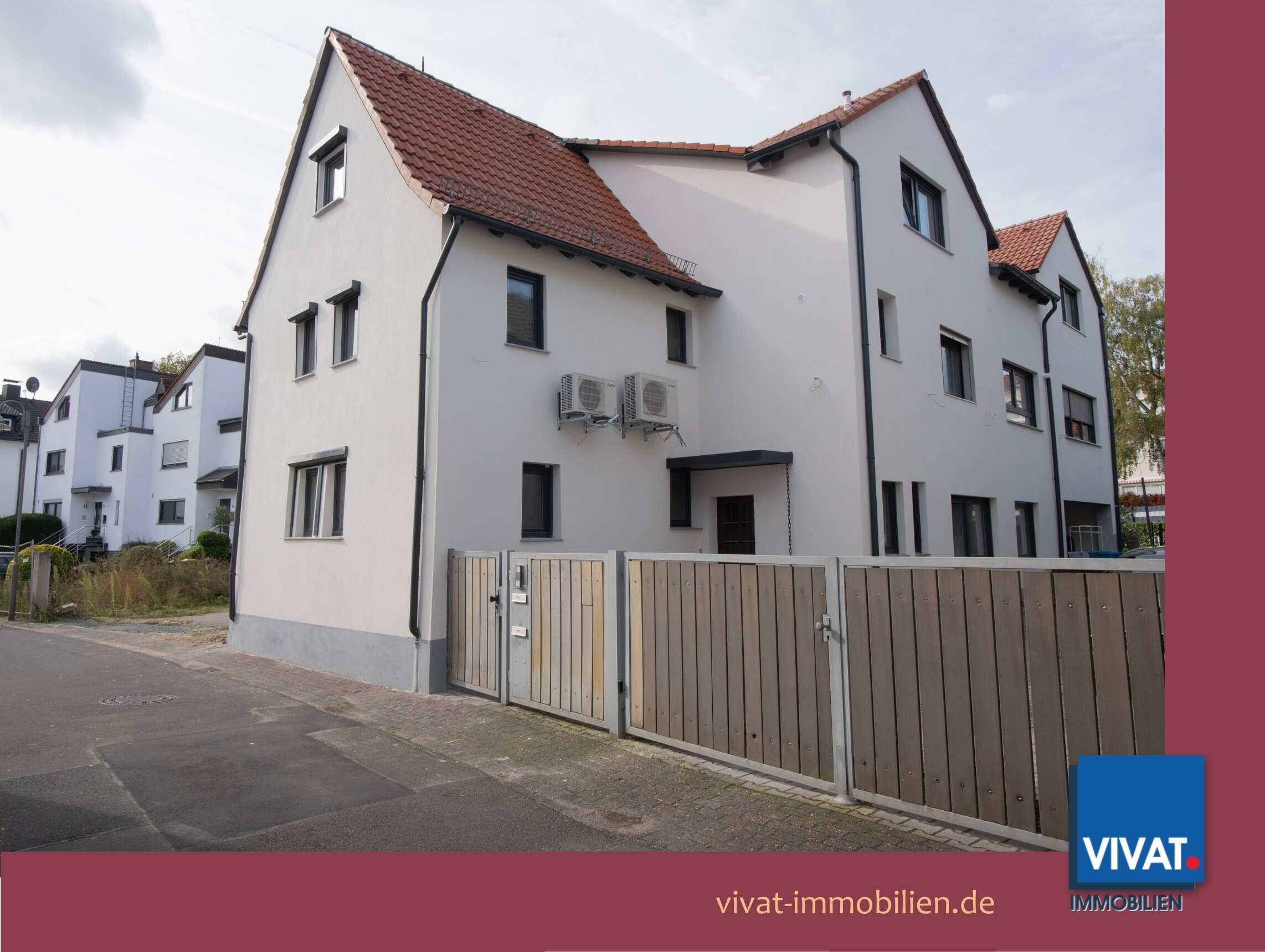 Mehrfamilienhaus zum Kauf provisionsfrei 1.185.000 € 10 Zimmer 337,8 m²<br/>Wohnfläche 508 m²<br/>Grundstück Seulberg Friedrichsdorf 61381