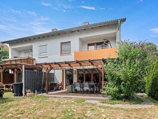 Doppelhaushälfte zum Kauf 339.000 € 5,5 Zimmer 126 m² 229 m² Grundstück Tuttlingen Tuttlingen 78532