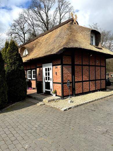 Einfamilienhaus zur Miete 2.200 € 5 Zimmer 160 m² 1.736 m² Grundstück frei ab sofort Hittfeld Seevetal 21218