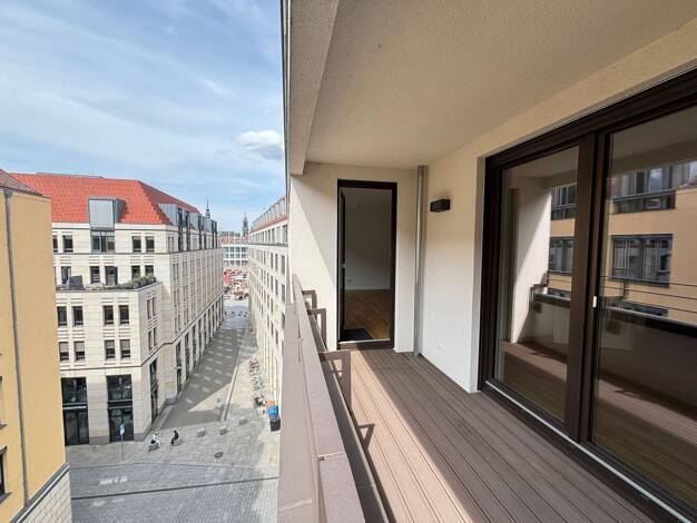 Wohnung zur Miete 1.404 € 3 Zimmer 89,3 m² 4. Geschoss frei ab 15.08.2026 Kramergasse Innere Altstadt Ortsamtsbereich Altstadt 01067