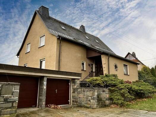 Einfamilienhaus zum Kauf 219.000 € 13 Zimmer 220 m² 985 m² Grundstück Rodewisch Rodewisch 08228