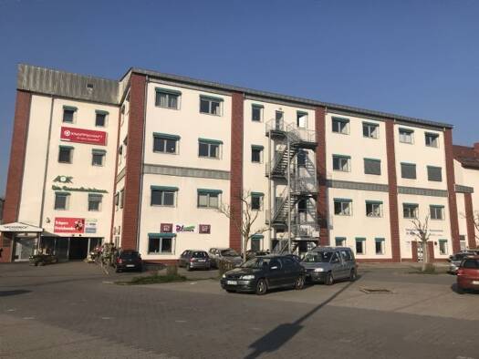 Verkaufsfläche zur Miete provisionsfrei 8.000 € 800 m² Verkaufsfläche Borna Borna 04552