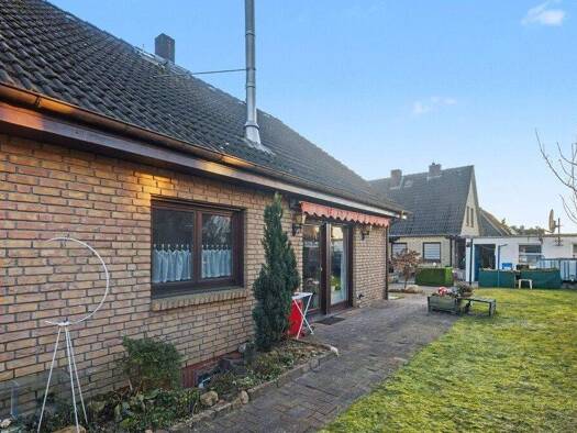 Einfamilienhaus zum Kauf 419.000 € 5 Zimmer 103,5 m² 406,5 m² Grundstück Holm 25488