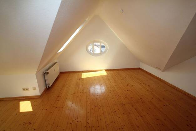 Wohnung zur Miete 640 € 2 Zimmer 50 m² Dachgeschoss, 3. Geschoss frei ab 01.09.2025 Baurat-Gerber-Straße 18 Deutsches Theater Göttingen 37073