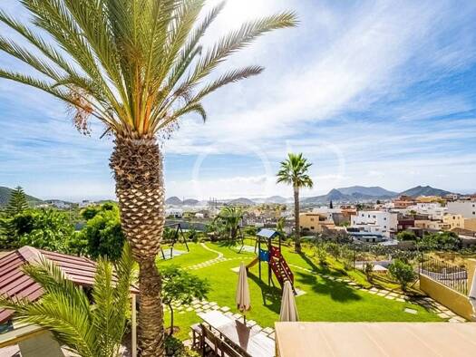 Chalet zum Kauf 1.200.000 € 5 Zimmer 503 m² 3.000 m² Grundstück Arona 38626