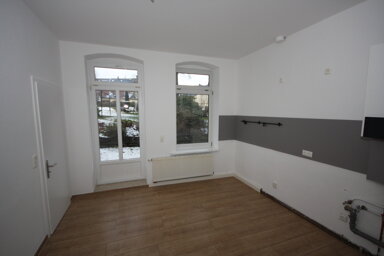 Wohnung zur Miete 520 € 4 Zimmer 92 m² EG frei ab sofort Dr. Wilhelm-Külz-Str. 34 Falkenstein Falkenstein 08223