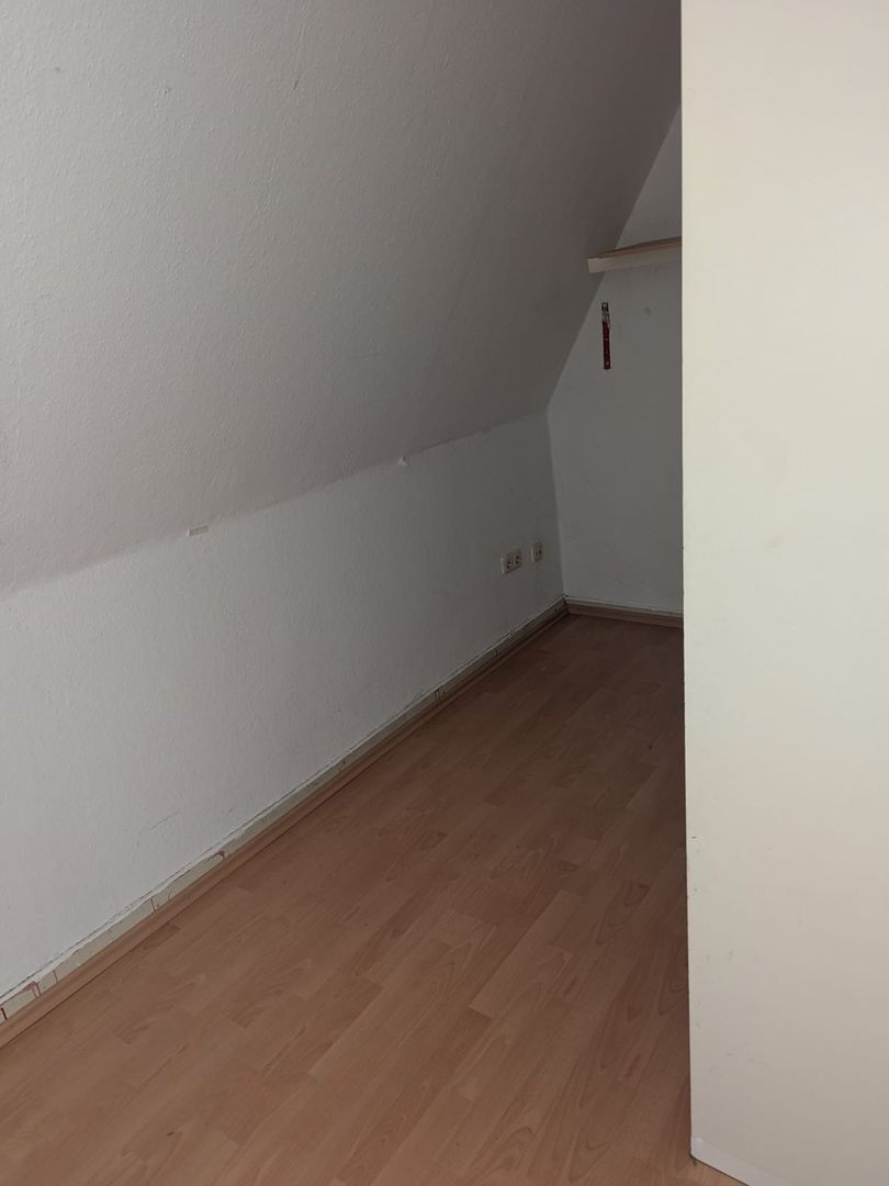 Wohnung zur Miete 700 € 4 Zimmer 120 m²<br/>Wohnfläche ab sofort<br/>Verfügbarkeit Ringstraße Rauxel - Süd Castrop-Rauxel 44575