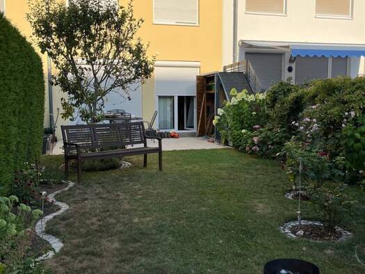 Reihenhaus zur Miete 1.770 € 4,5 Zimmer 103 m² 184 m² Grundstück frei ab 01.10.2026 Remseck-Pattonville Remseck am Neckar 71686