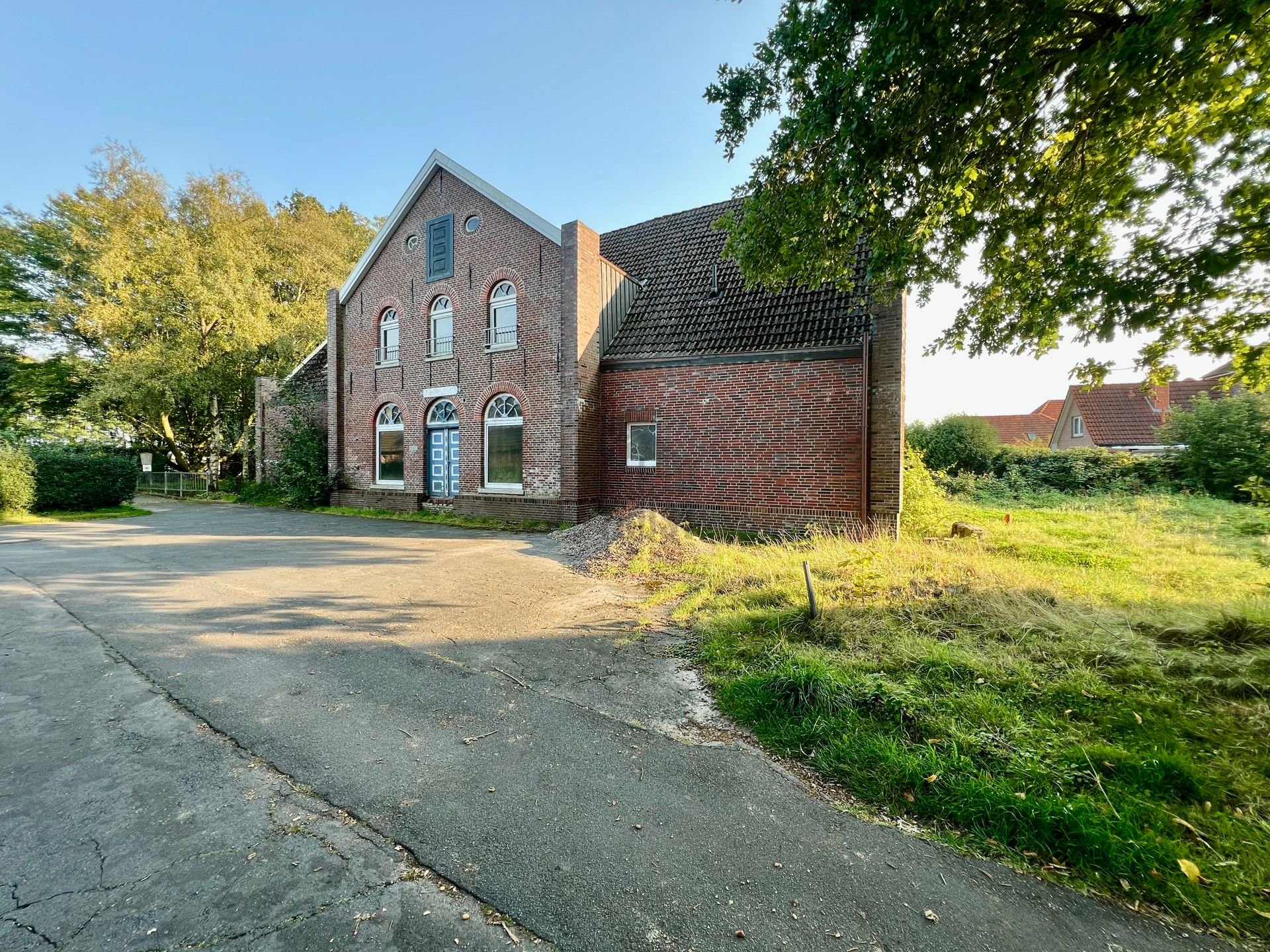 Mehrfamilienhaus zum Kauf 180.000 € 12 Zimmer 258 m²<br/>Wohnfläche 867 m²<br/>Grundstück Waddewarden Wangerland / Waddewarden 26434