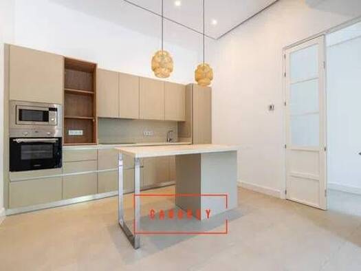 Wohnung zum Kauf 685.000 € 2 Zimmer 132 m² 1. Geschoss Paseo De Almería, 79 Almeria 04001