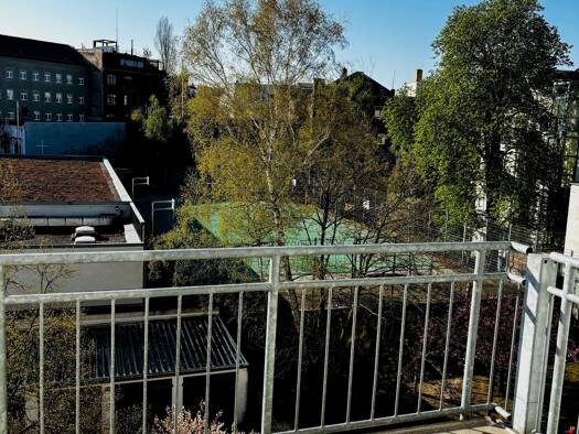 Wohnung zum Kauf provisionsfrei 540.000 € 3 Zimmer 70 m² Geschoss 3/4 frei ab sofort Mitte Mitte 10115