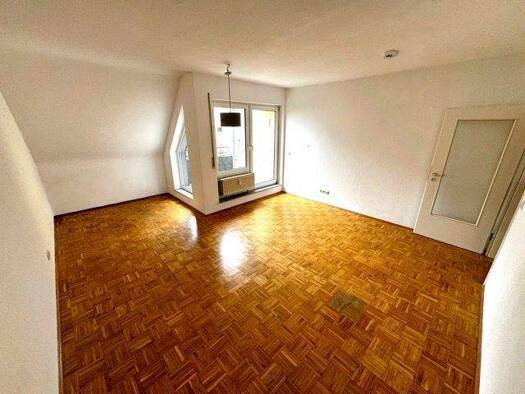 Wohnung zur Miete 750 € 2 Zimmer 60 m² Bernhardstraße 5 Heiligkreuz Trier 54295