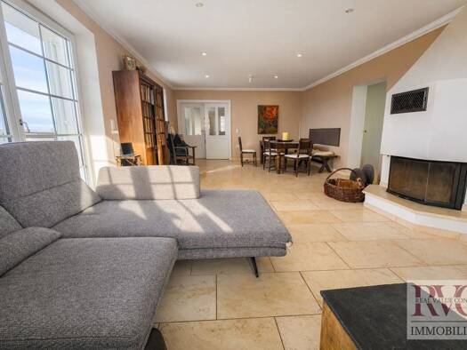 Einfamilienhaus zum Kauf 998.500 € 8 Zimmer 256,6 m² 1.594 m² Grundstück Ostermiething 5121