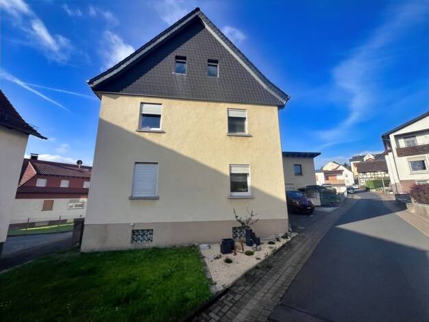 Einfamilienhaus zum Kauf 149.000 € 5 Zimmer 140 m² 351 m² Grundstück Heimboldshausen Philippsthal 36269